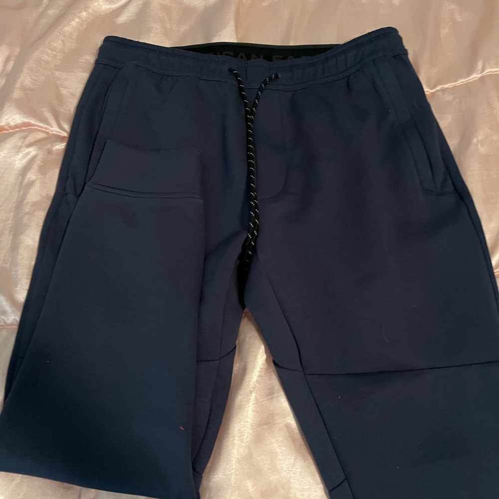 American Eagle men’s sweatpants